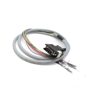 Cable de E/S de 1 m con conector MDR de 20 pins ( 3 pins del lado del controlador).  - SIEMENS
controlador)